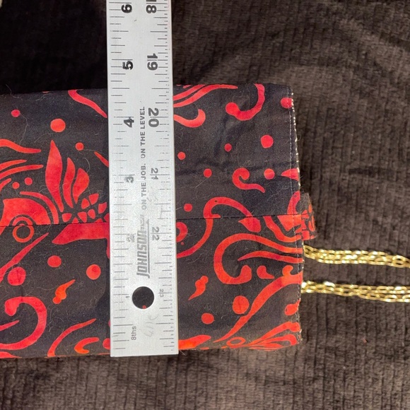 Handmade Red and Black Koi fish print bag - Picture 9 of 9